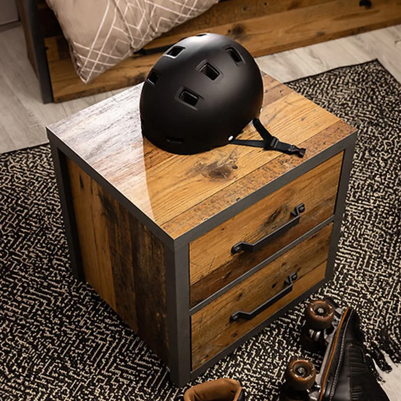 Comodino 46x51h cm 2 cassetti stile soft rovere scuro nero Urbania