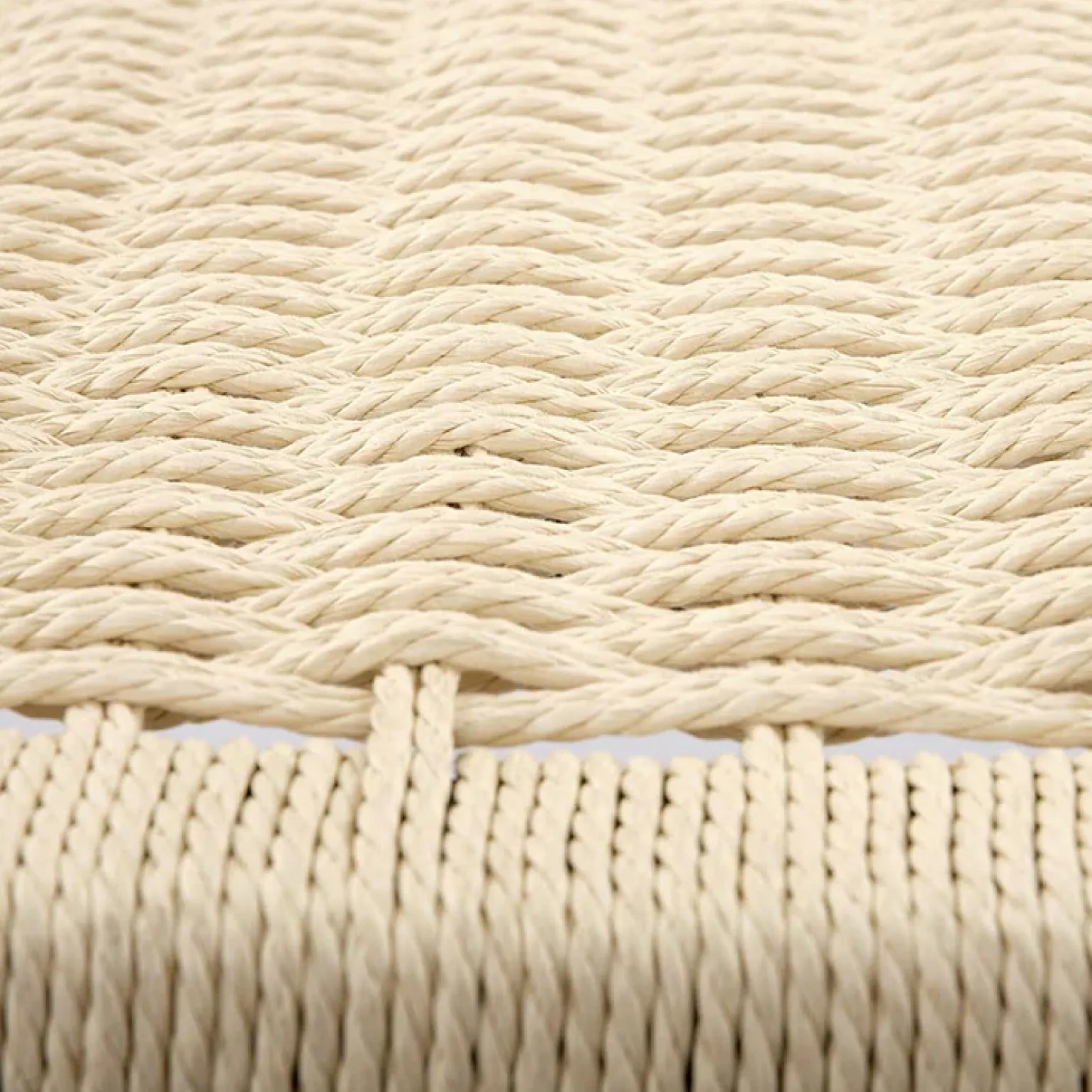 Panca relax moderna in rattan naturale nero Salvin