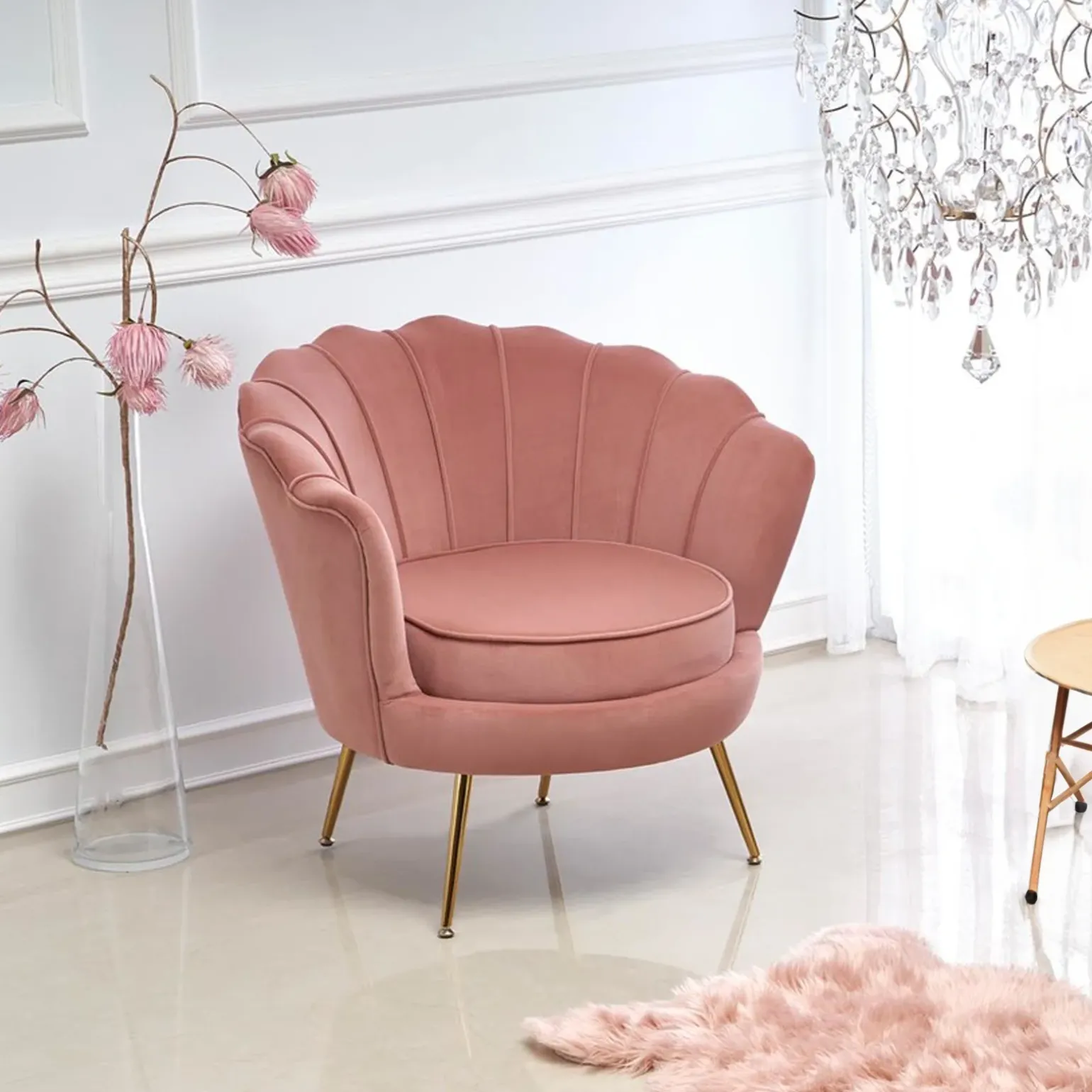 Poltrona imbottita moderna in velluto rosa antico oro Gabriella