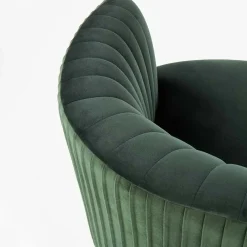 Poltroncina design in velluto verde con gambe oro Romance