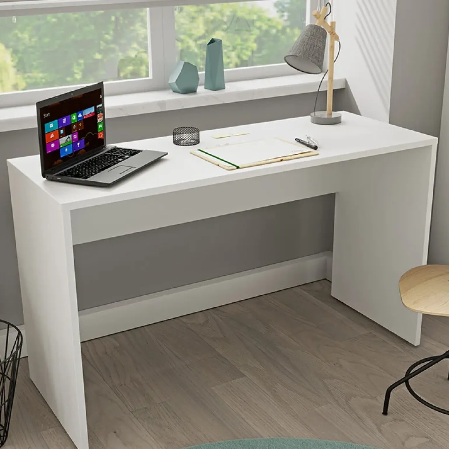 Scrivania 130x50cm ufficio moderna bianco opaco Callum