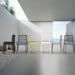 Sedia da pranzo impilabile moderna in polipropilene blu Nature