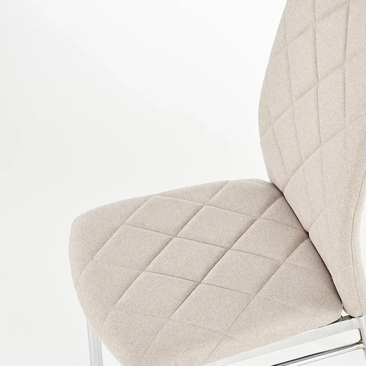Sedia da pranzo in tessuto beige con gambe in metallo Amanda