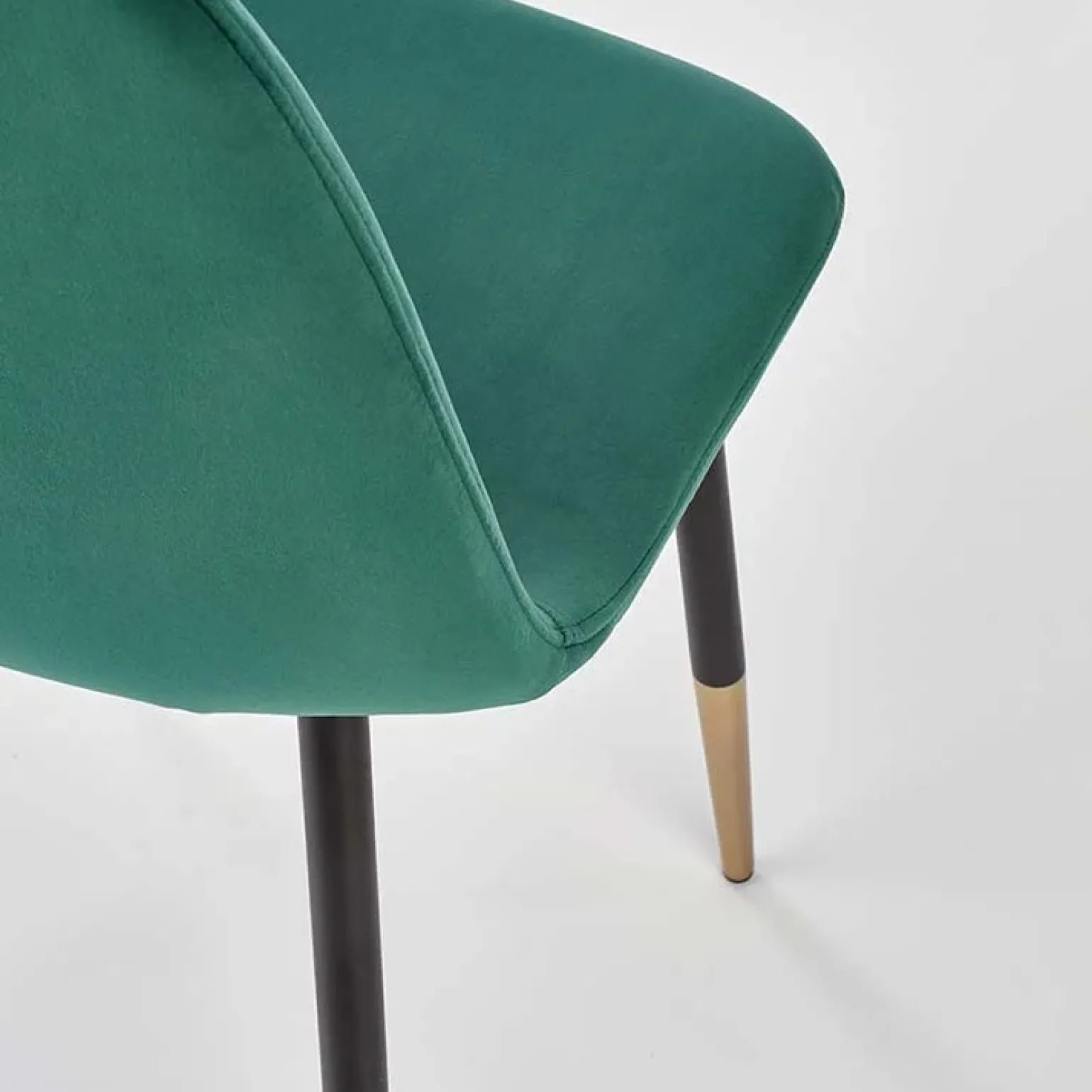 Sedia sala da pranzo imbottita in velluto acciaio verde oro nero Nubia