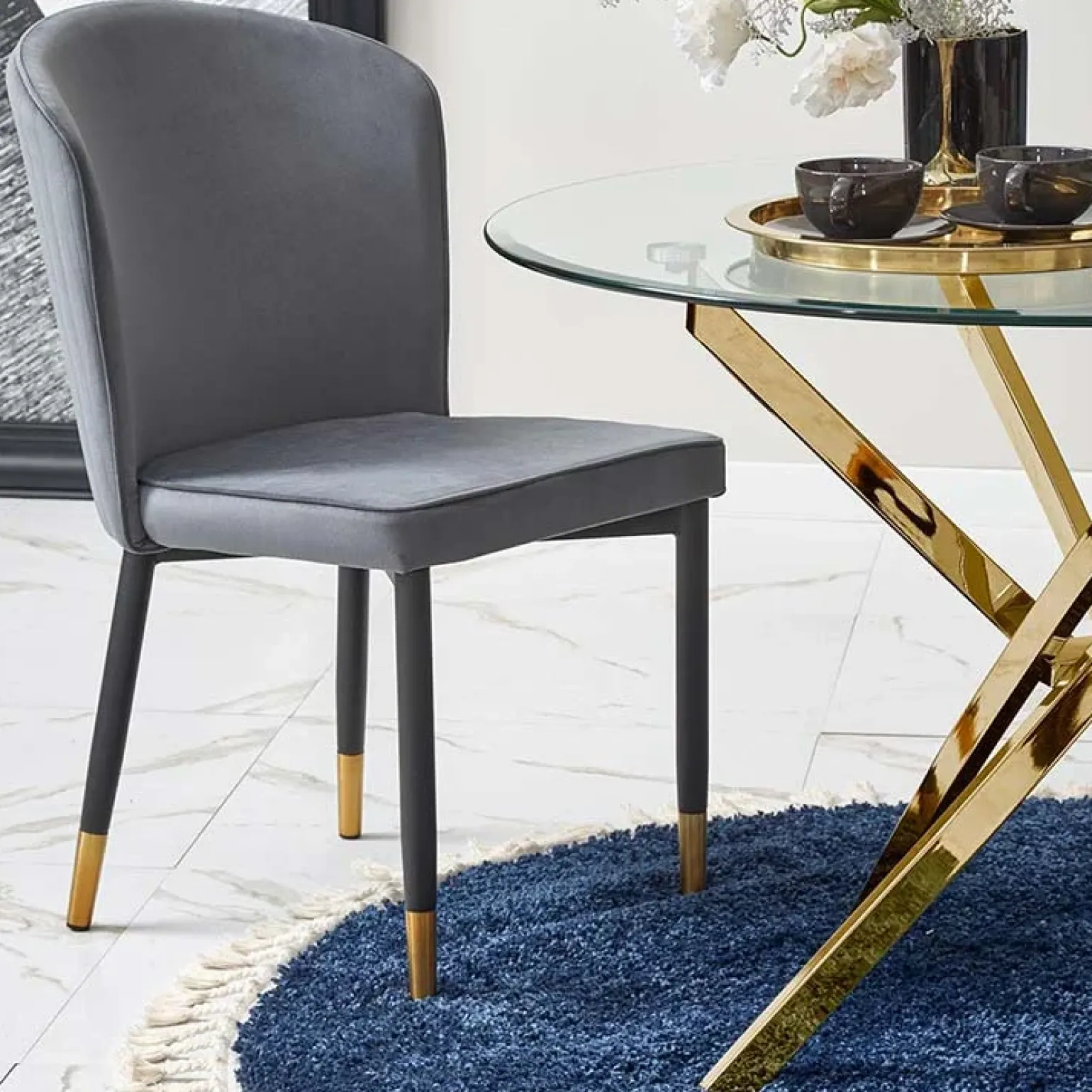 Tavolo 100x100cm rotondo in vetro acciaio oro cromato Minerva Gihome®